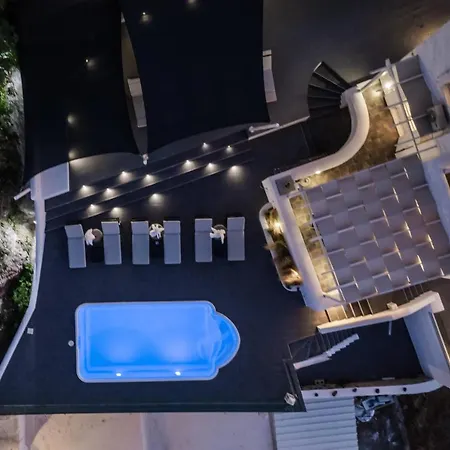 Zen Villas Akrotiri (Santorini)