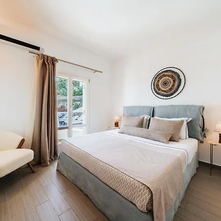 Zen Villas Villa Akrotiri (Santorini)