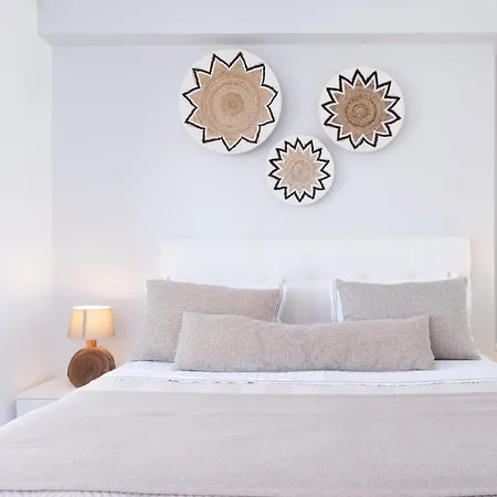 Zen Villas Akrotiri (Santorini)