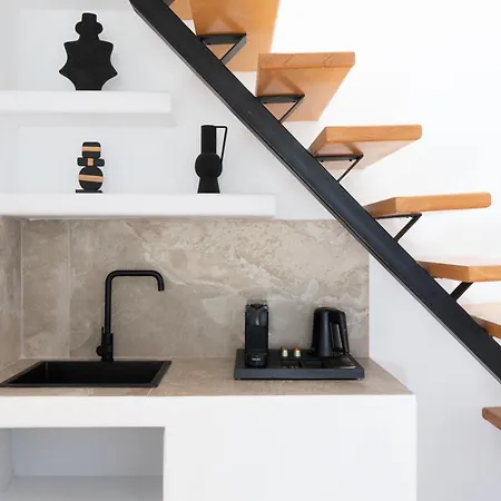 Zen Villas Akrotiri (Santorini)