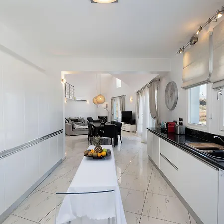 Zen * Ακρωτήρι