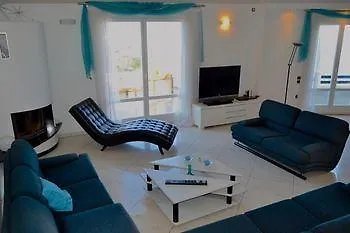 Zen Villas * Akrotiri (Santorini)