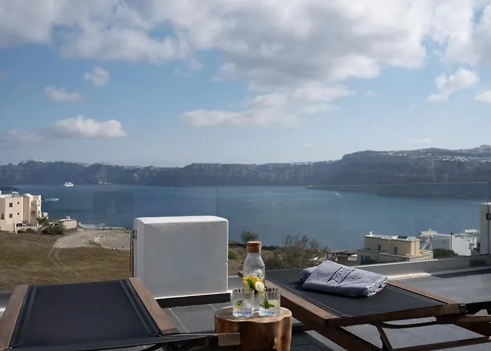 Zen Villas Akrotiri (Santorini)